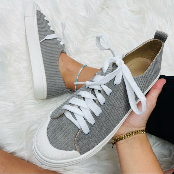 Grey ribbed sneaker - Picture 7 of 7